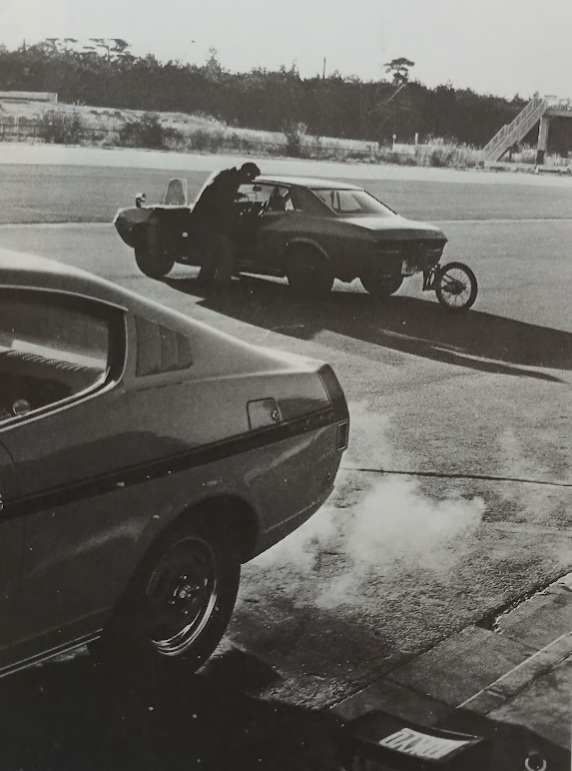 CG-GT-Toyota-Celica-1600GT-vs-Mitsubishi-Galant-GTO-MR-1971-Gallery1.jpg