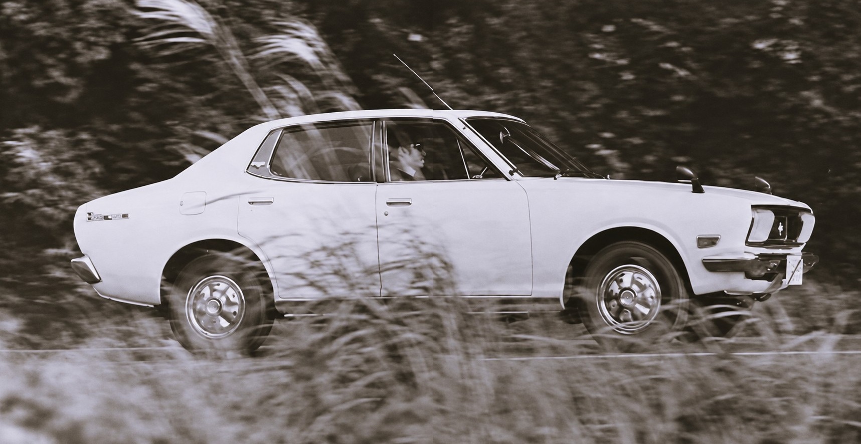 MF-TDR-Nissan-Bluebird-U-1600SSS-E-Gallery2.jpg