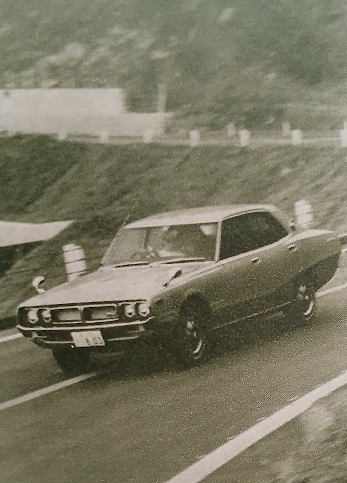 MF-TDR-Nissan-Skyline-2000GT-1972-Gallery5.jpg