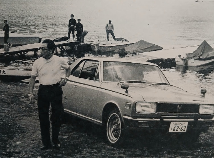 Toyota Crown Hardtop Super Deluxe